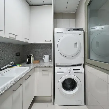 Unique Diagonal Iii Apartamento